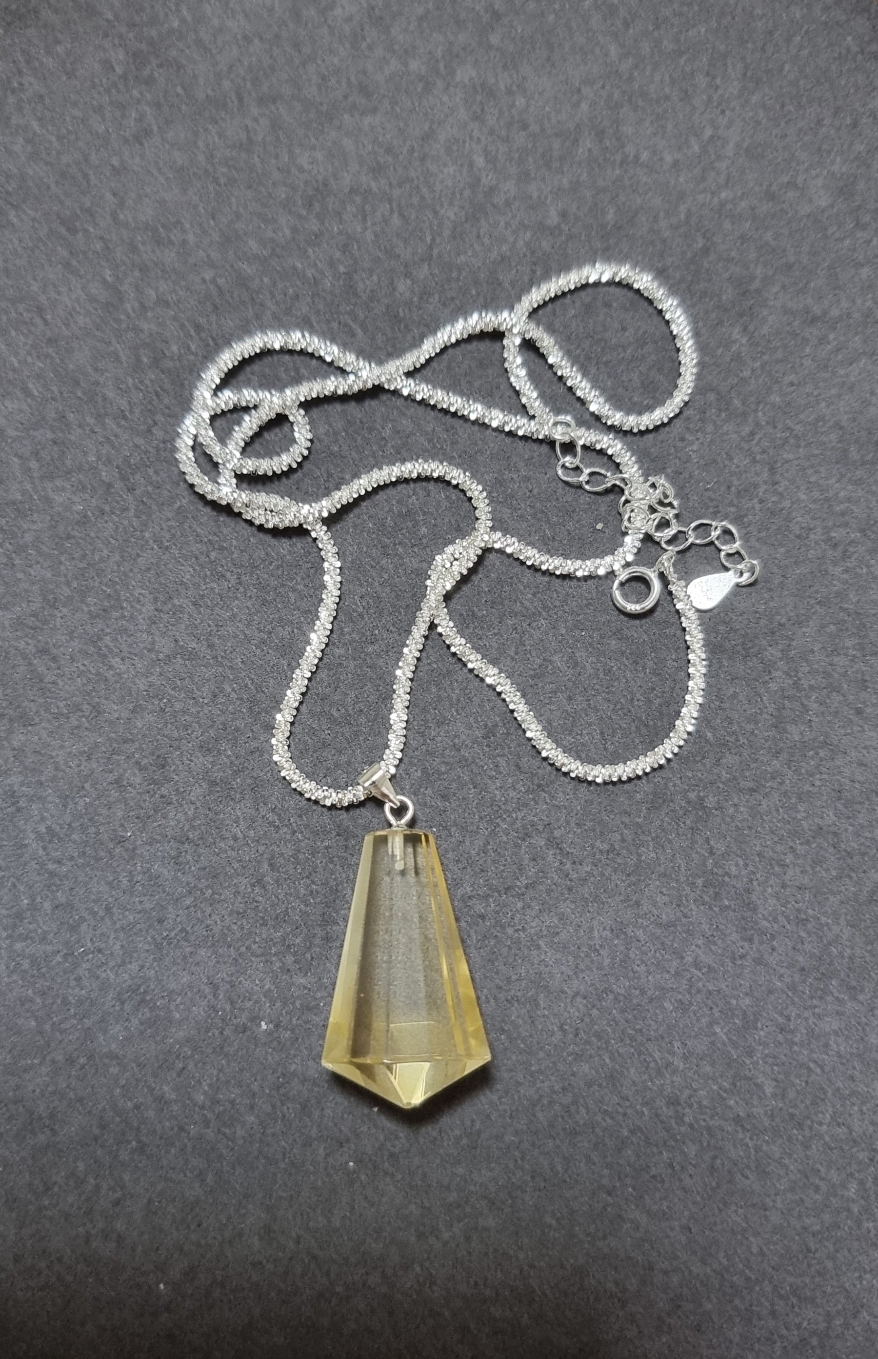 Citrine Faceted Cut Pendant's bail in S925 - Bleus Vault.C 