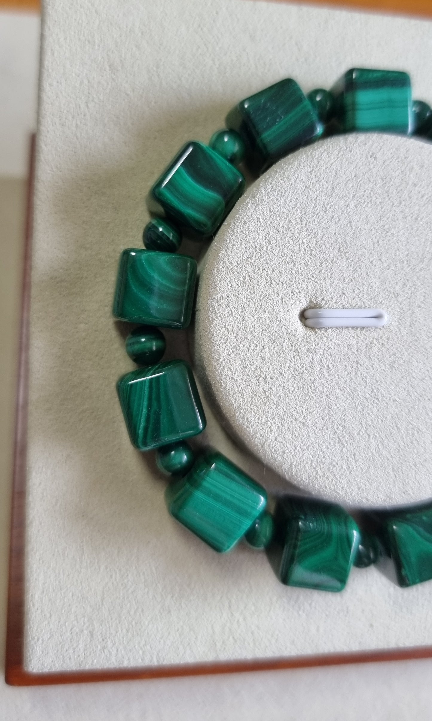 Malachite (Premium Grade) w Certification 11mm 孔雀石 - Bleus Vault.C 