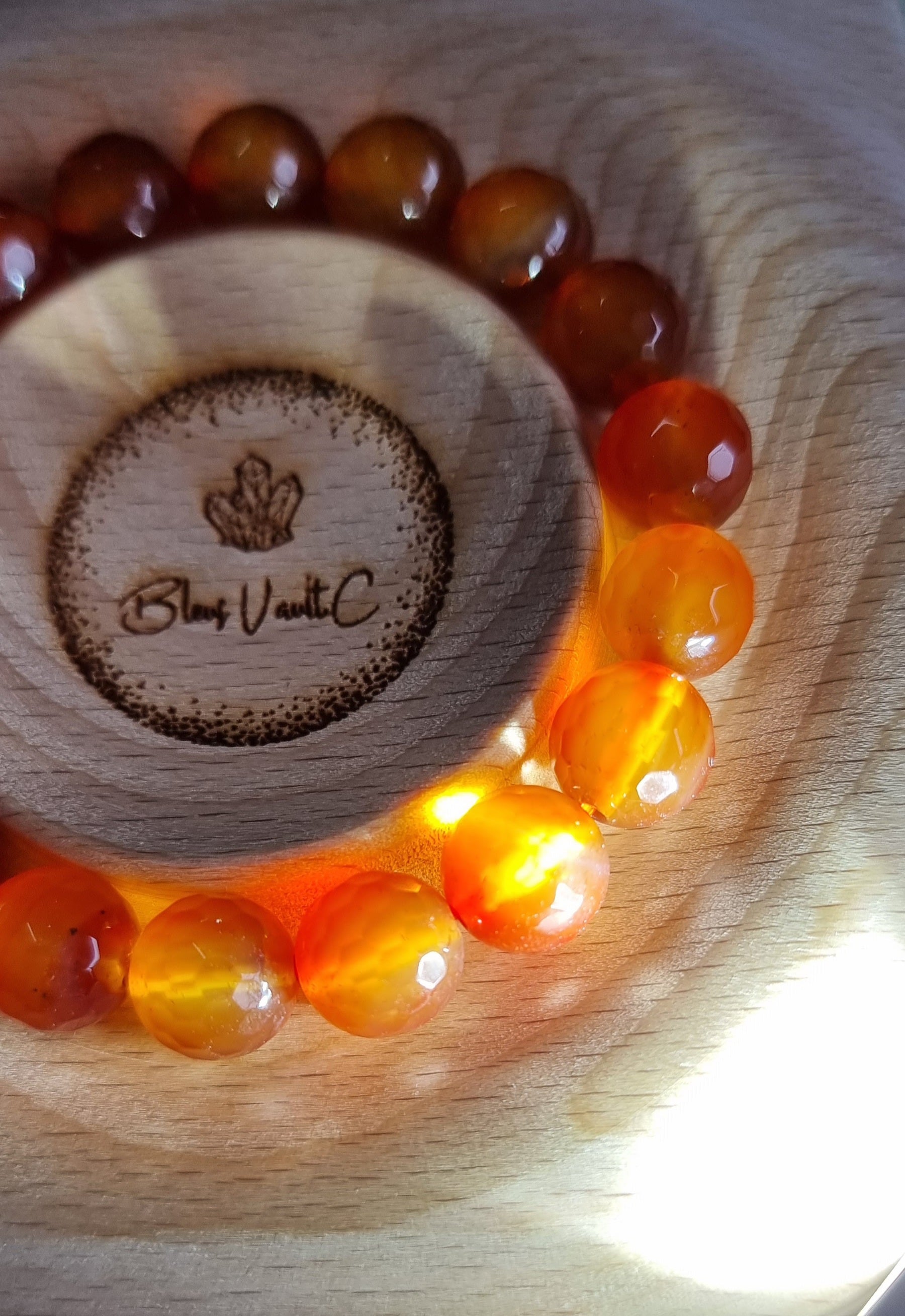 Carnelian Faceted 10mm 红玛瑙 - Bleus Vault.C 