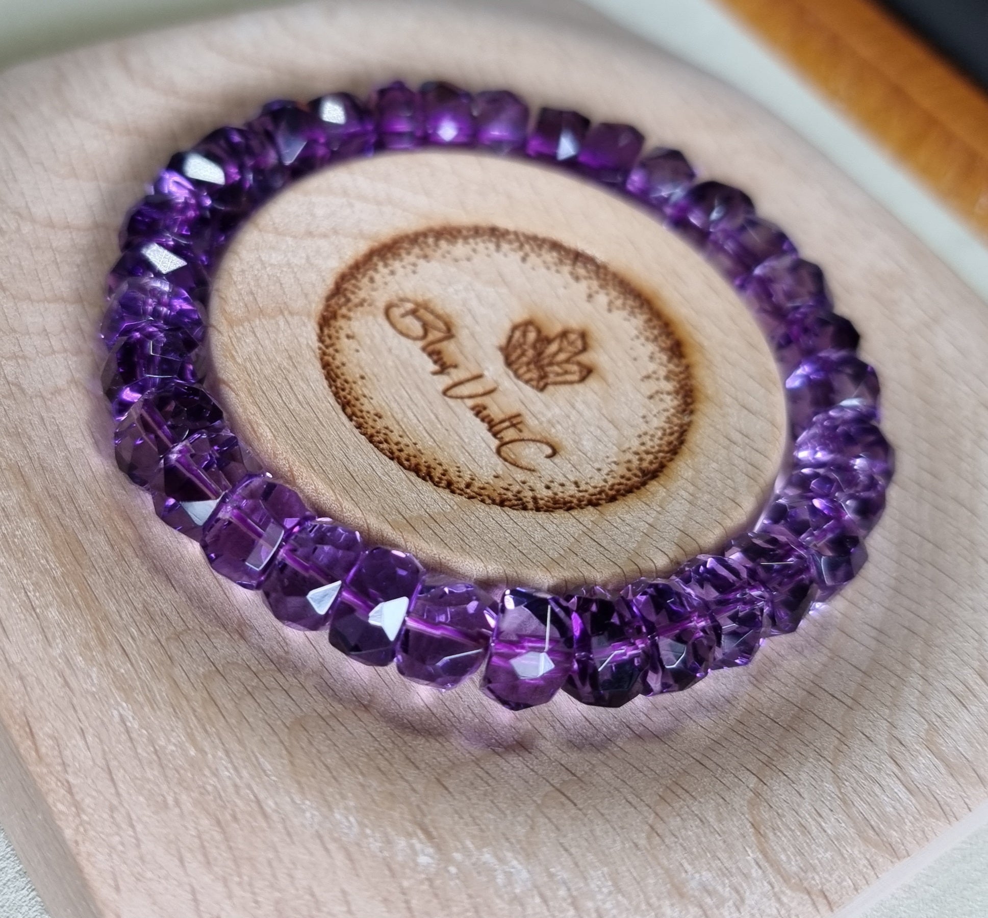 Amethyst Faceted with Certification 10mm (Top Premium Grade) 紫晶 - Bleus Vault.C 