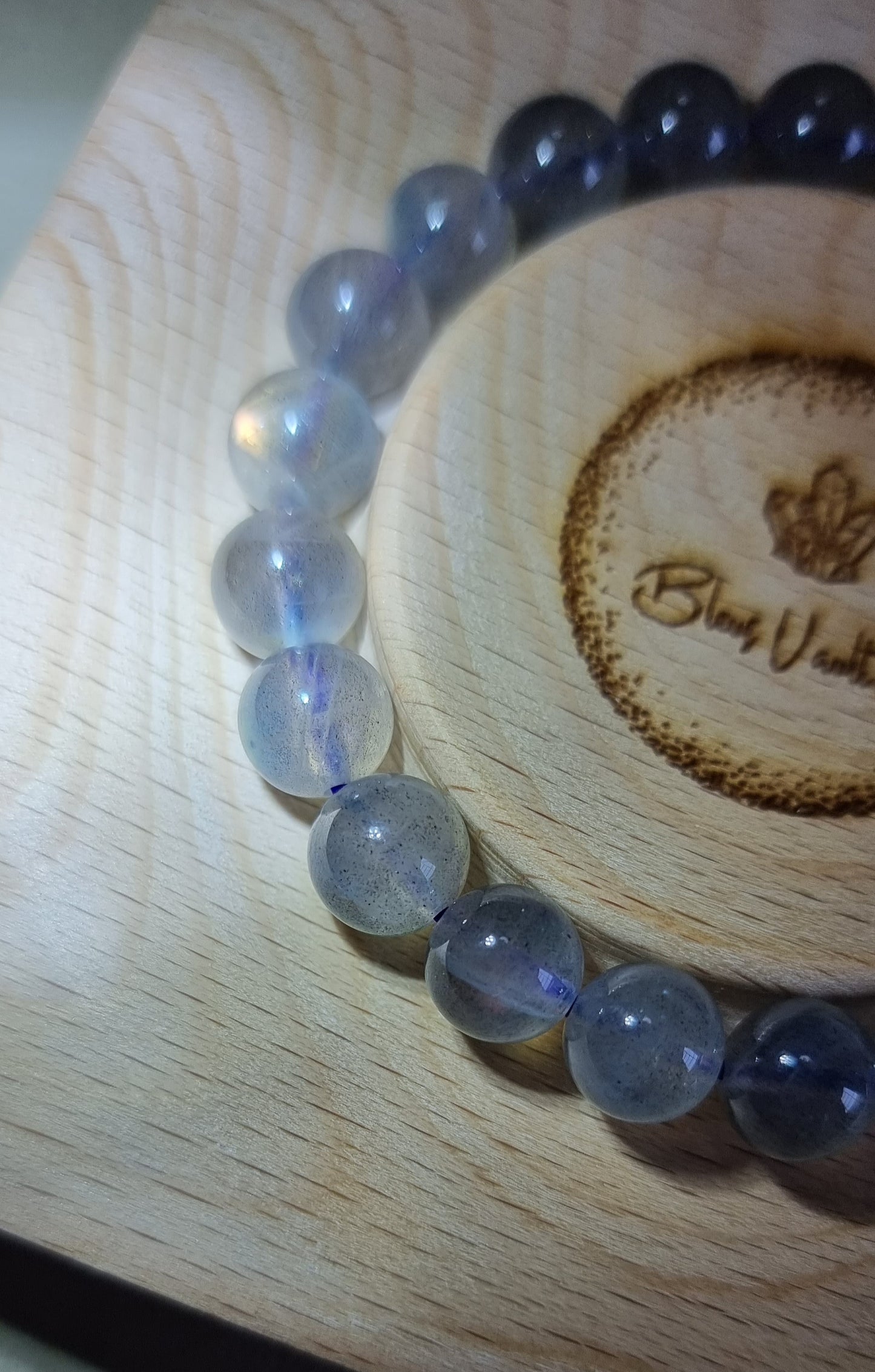 Labradorite Moonstone 8 - 9mm Purple Sheen 拉长石 - Bleus Vault.C 