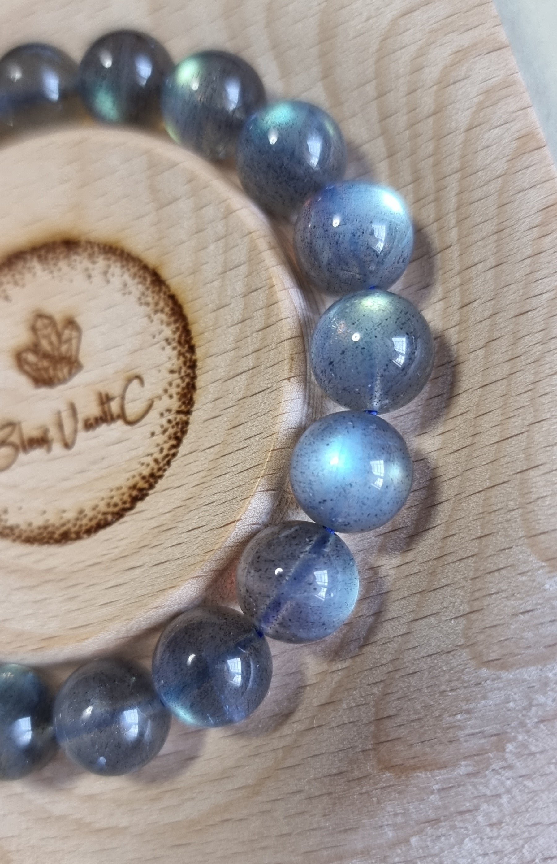 Labradorite Moonstone 10mm Blue Sheen (Premium Grade) 拉长石 - Bleus Vault.C 