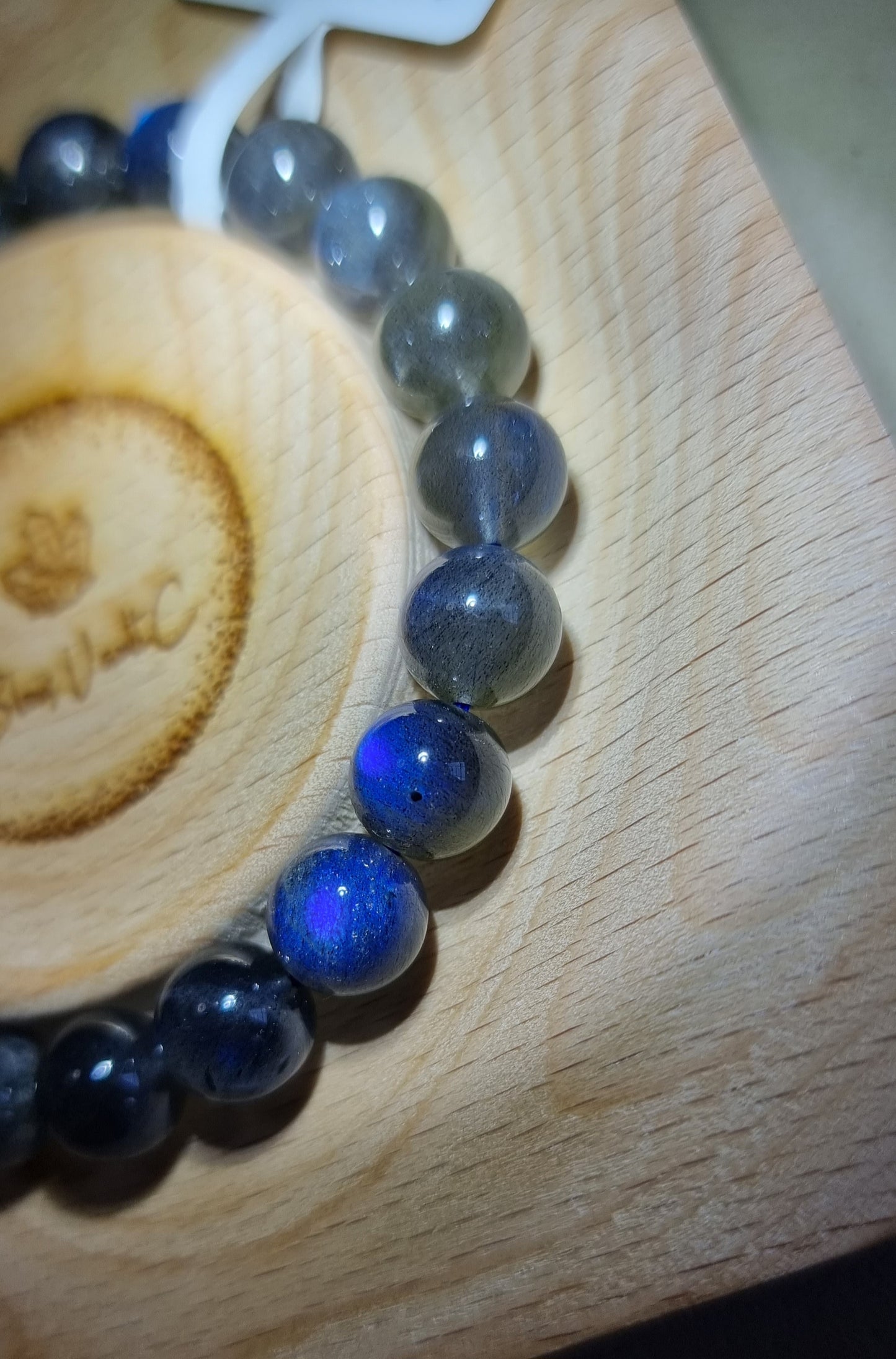 Labradorite Moonstone 7.5, 8 - 9mm Blue Sheen (Top Premium Grade) 拉长石 - Bleus Vault.C 