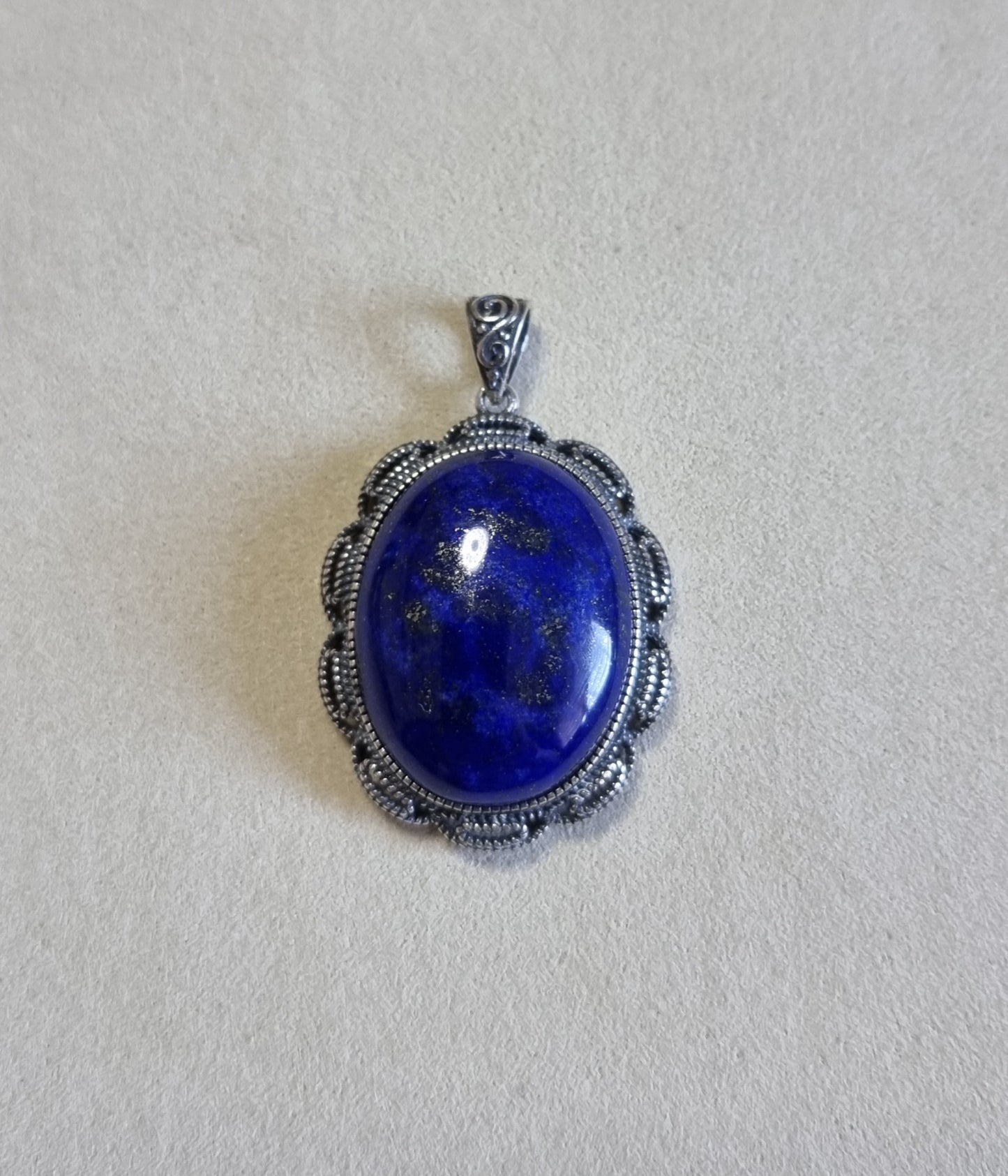 Lapis Lazuli Oval in S925 Silver with Certification (High Grade)青金石