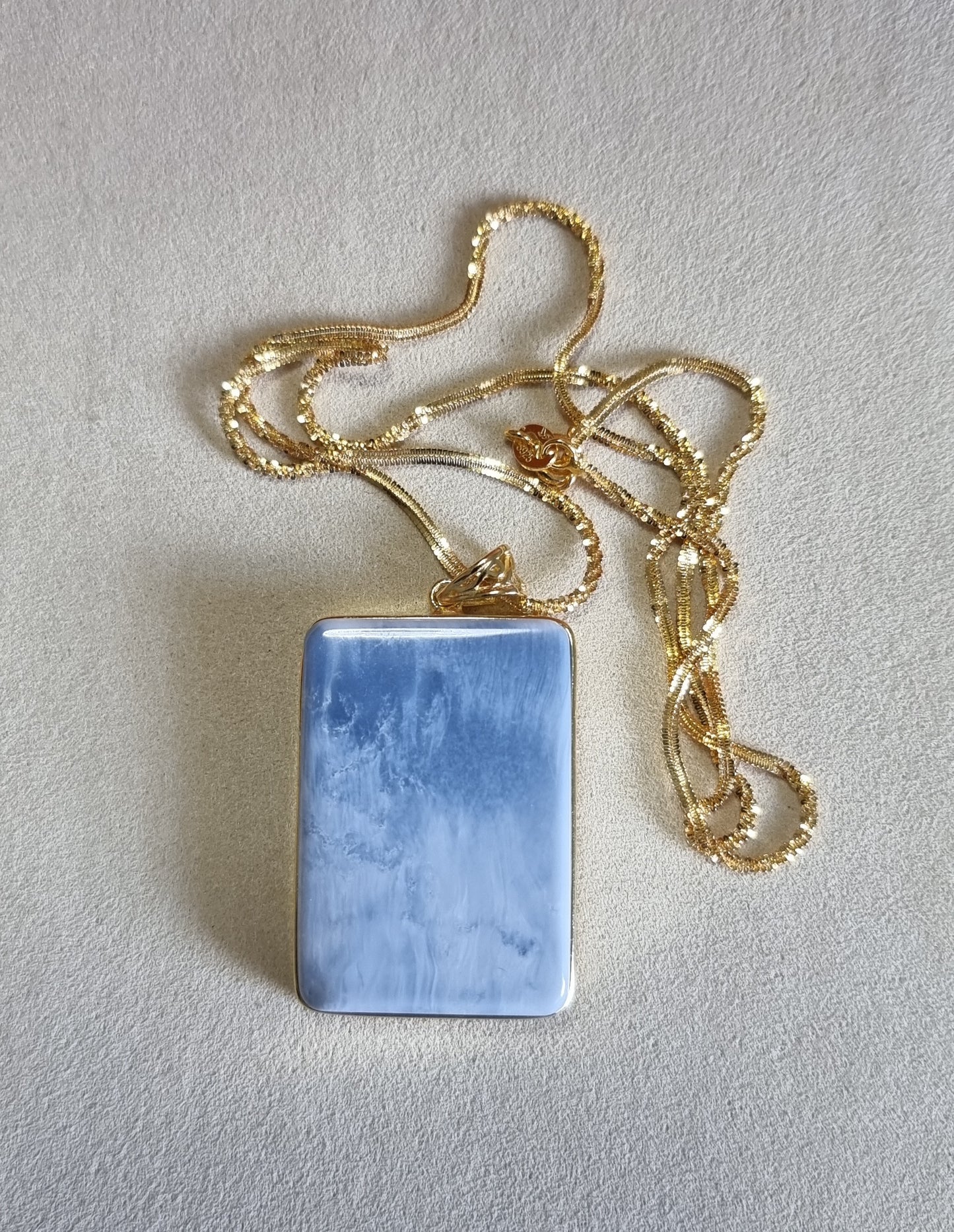 Blue Opal Pendant and Chain in S925 Gold with Certification 蓝欧宝/蛋白石 - Bleus Vault.C 