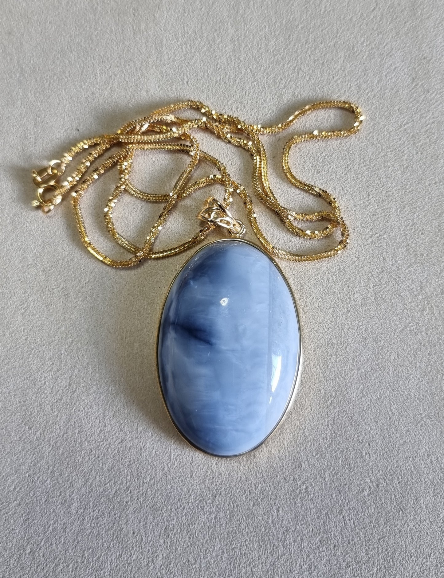 Blue Opal Pendant 26.5*39*10mm with S925 Gold Chain 44cm Chain included Certification 蓝欧宝/蛋白石