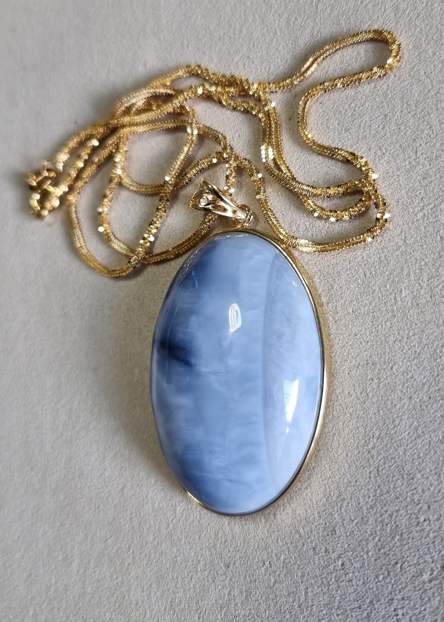 Blue Opal Pendant 26.5*39*10mm with S925 Gold Chain 44cm Chain included Certification 蓝欧宝/蛋白石