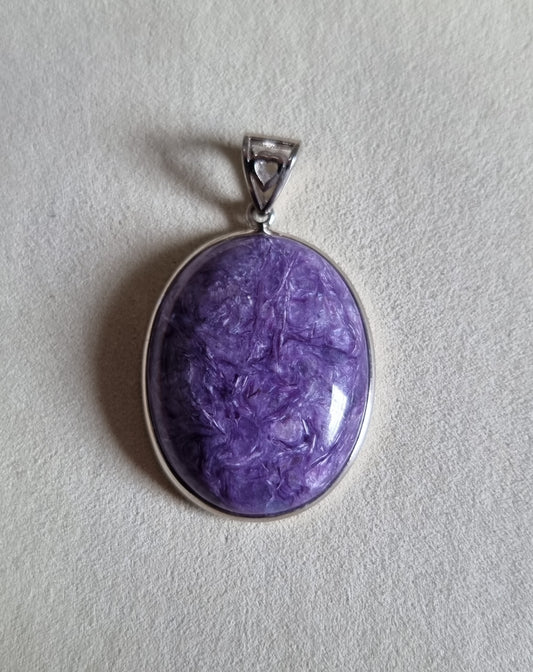 Charoite Oval in S925 Silver (Premium Grade) 紫龙晶