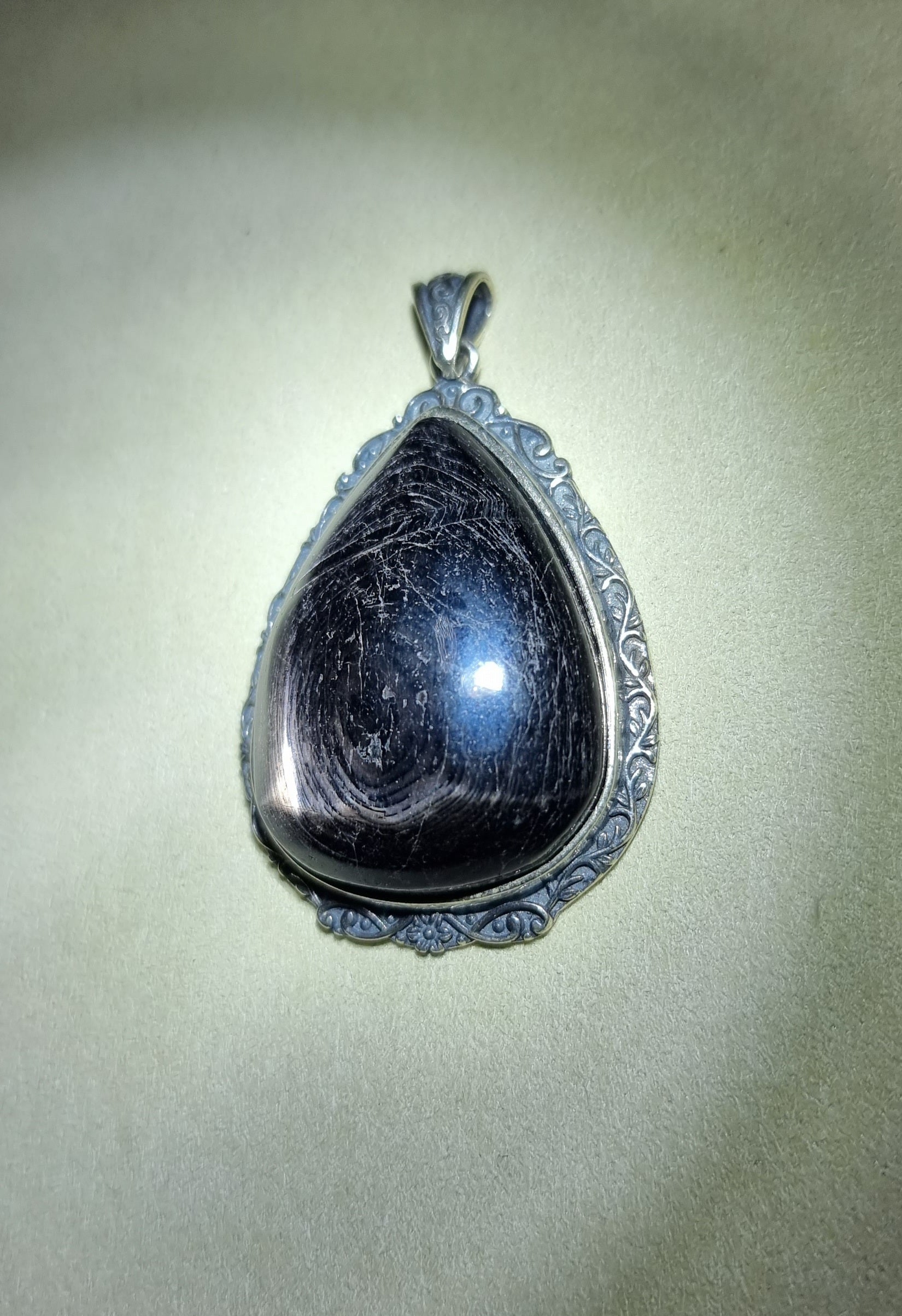 Hypersthene Eye in S925 Tibetan Vintage Silver with Certification (Top Premium Grade) 金运石 - Bleus Vault.C 