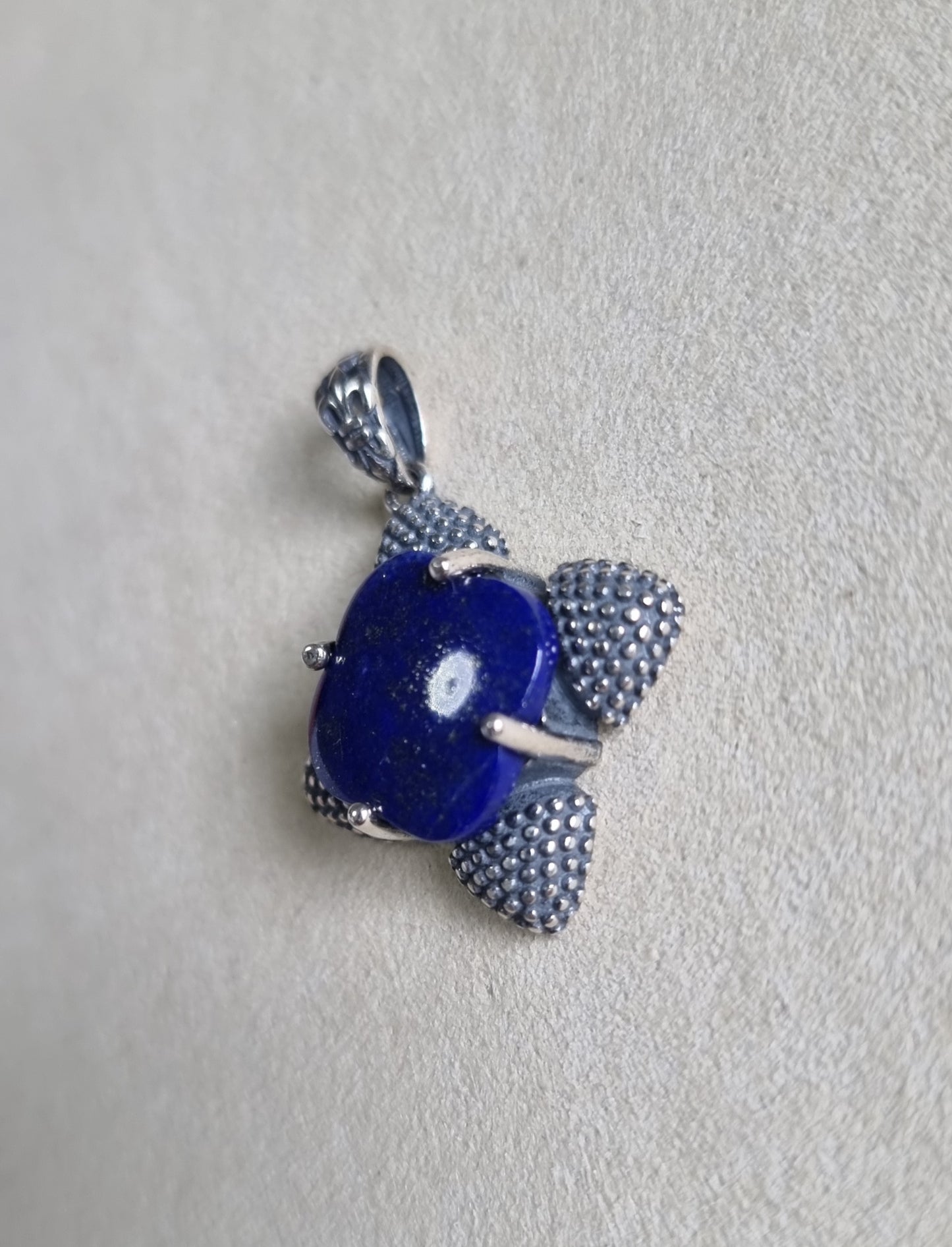 Lapis Lazuli Clover in Tibetan Vintage S925 Silver 青金石 - Bleus Vault.C 