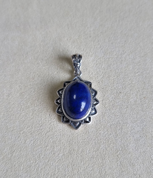 Lapis Lazuli Oval Lotus in Tibetan Vintage S925 Silver 青金石