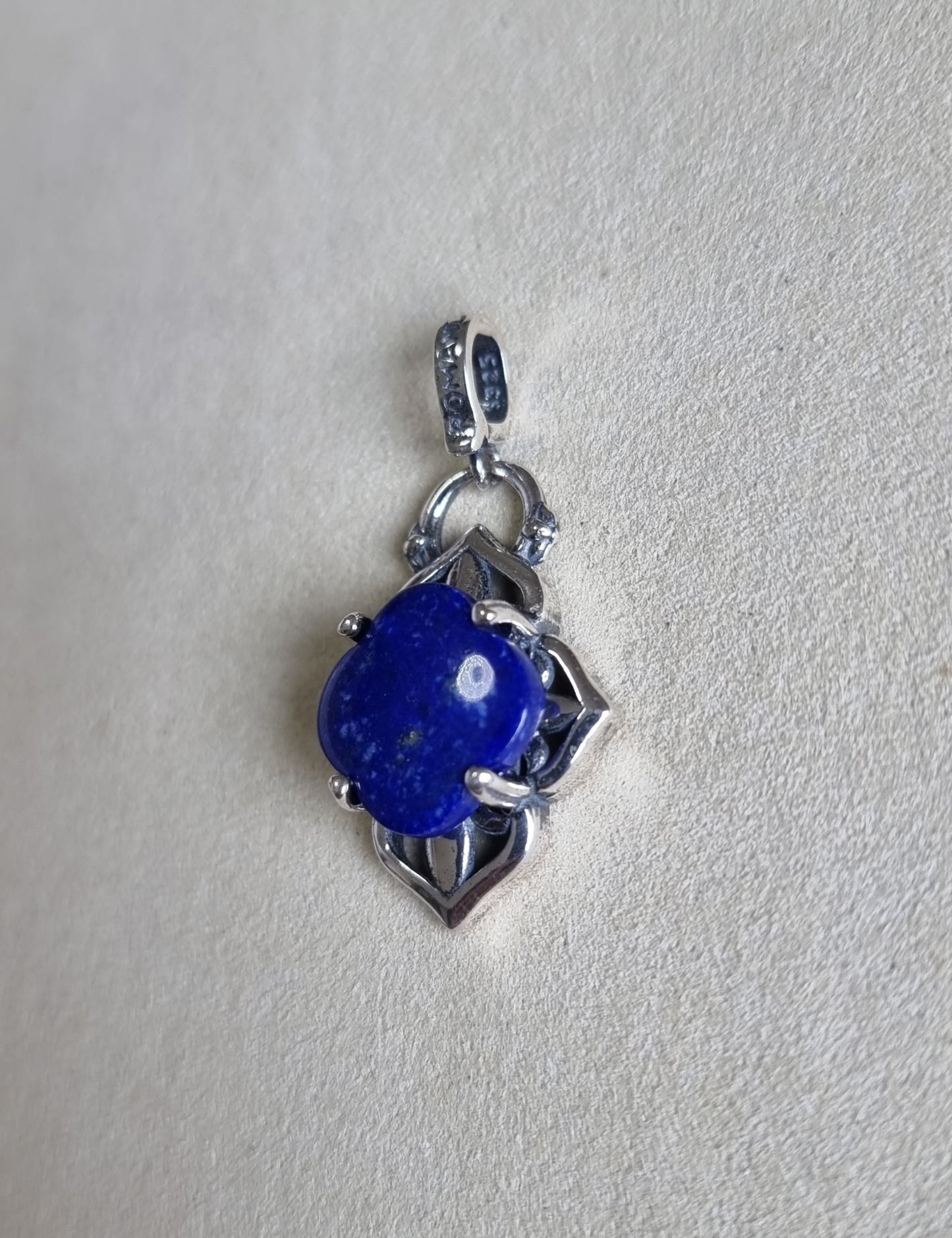 Lapis Lazuli Clover Lotus with Locked in Tibetan Vintage S925 Silver 青金石