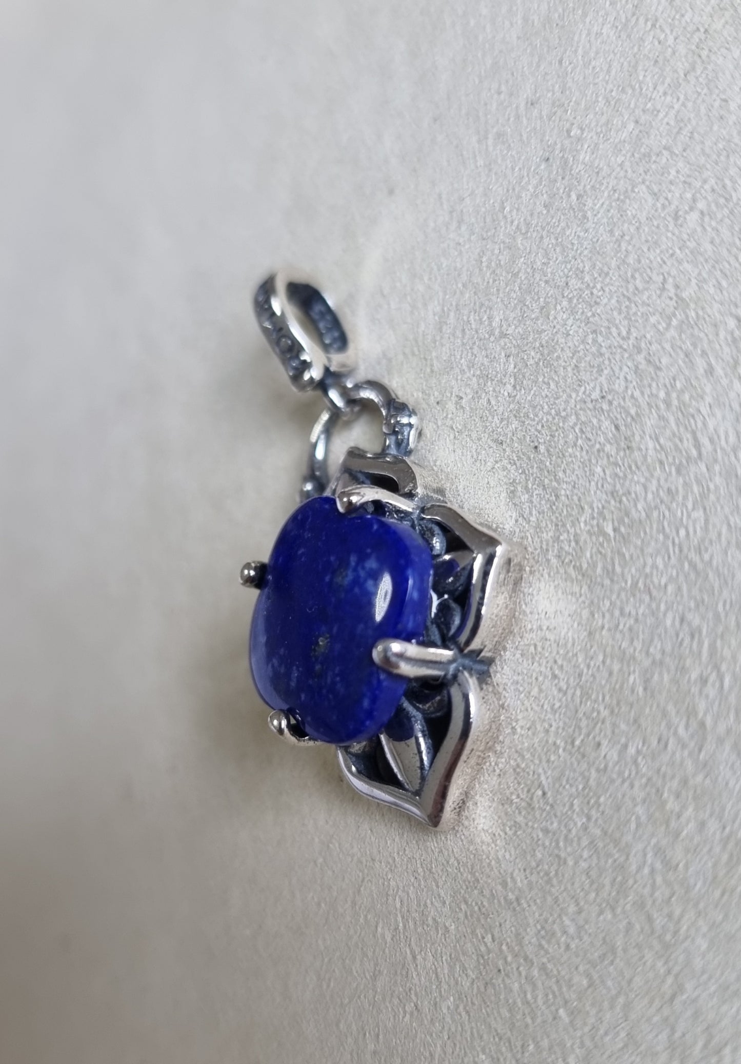 Lapis Lazuli Clover Lotus with Locked in Tibetan Vintage S925 Silver 青金石