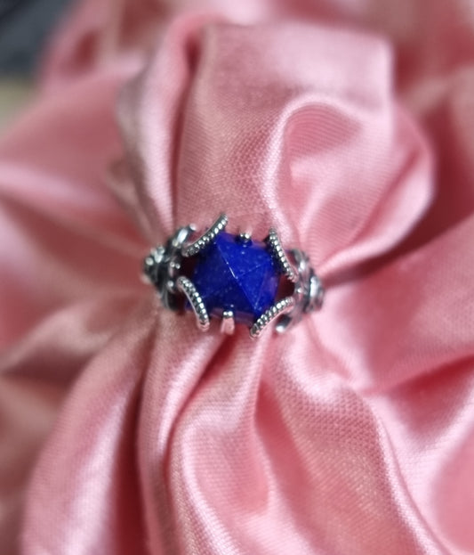 Lapis Lazuli Pyramid in Lotus Tibetan Vintage S925 Silver (Adjustable Ring) 青金石