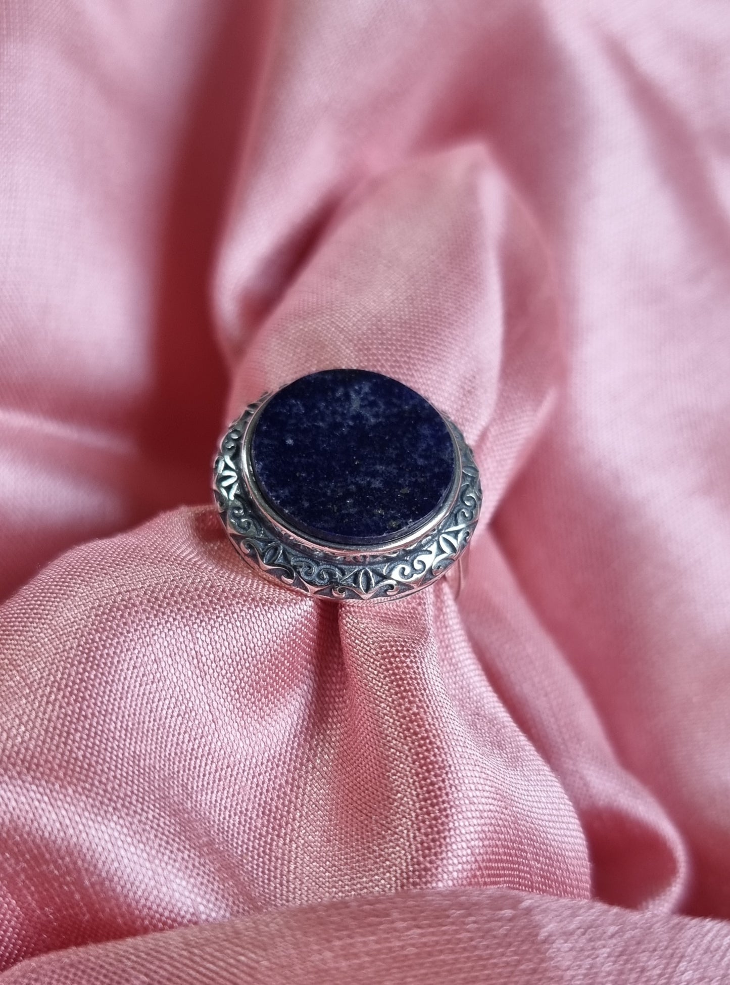 Lapis Lazuli Round Plate in Tibetan Vintage S925 Silver (Adjustable Ring) 青金石