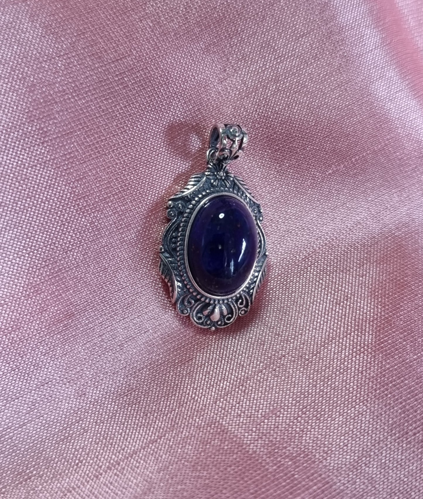 Lapis Lazuli Oval in Tibetan Vintage S925 Silver 青金石