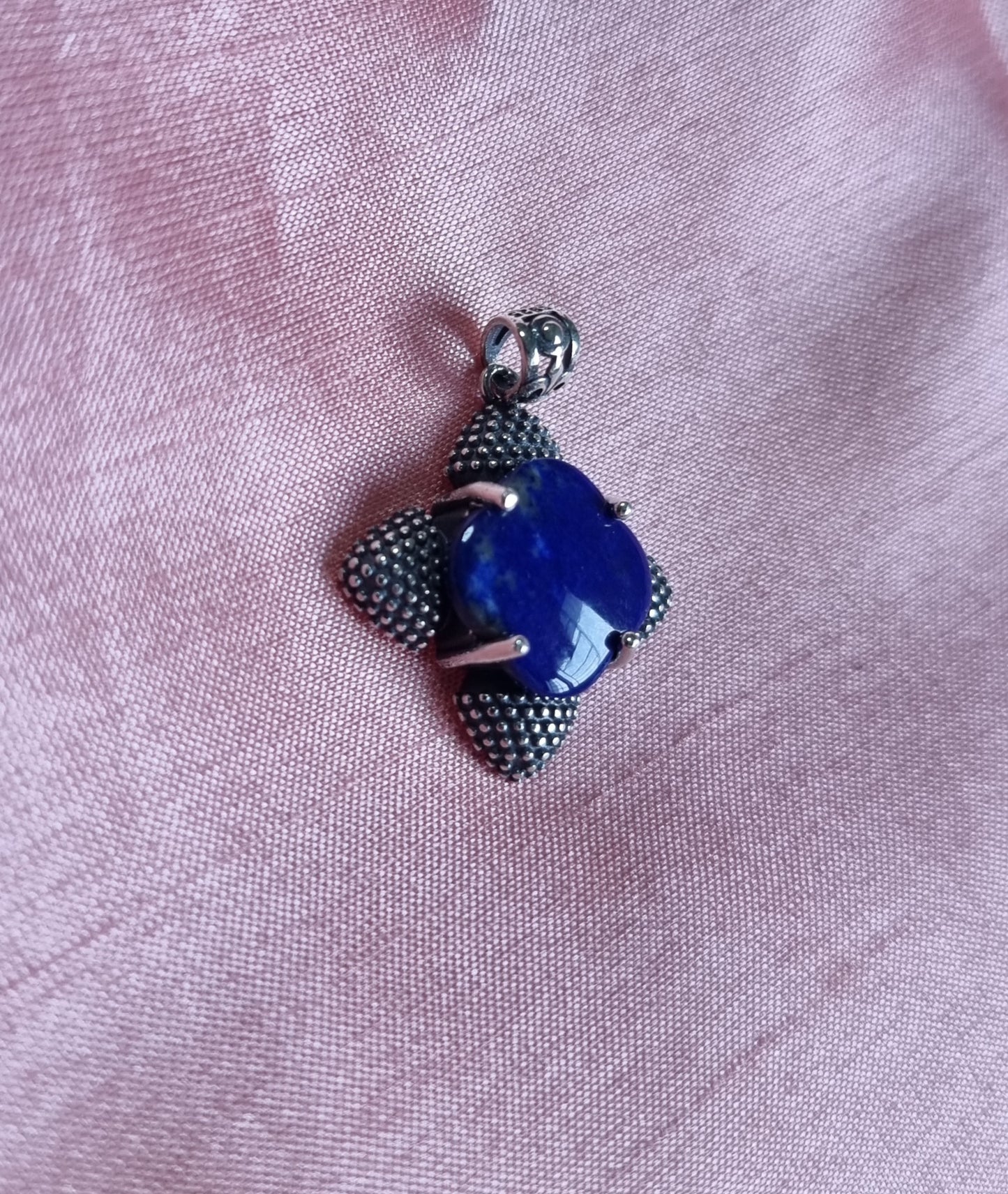 Lapis Lazuli Clover in Tibetan Vintage S925 Silver 青金石 - Bleus Vault.C 