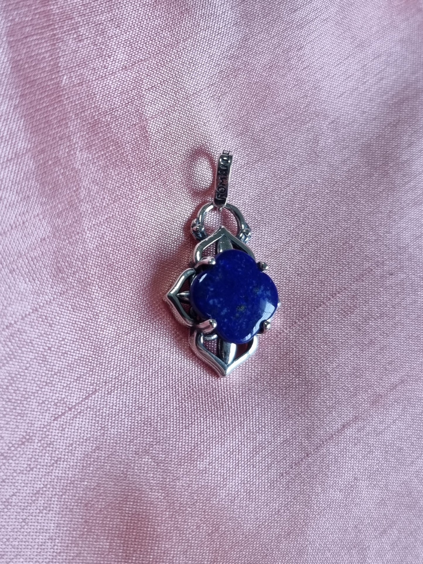 Lapis Lazuli Clover Lotus with Locked in Tibetan Vintage S925 Silver 青金石