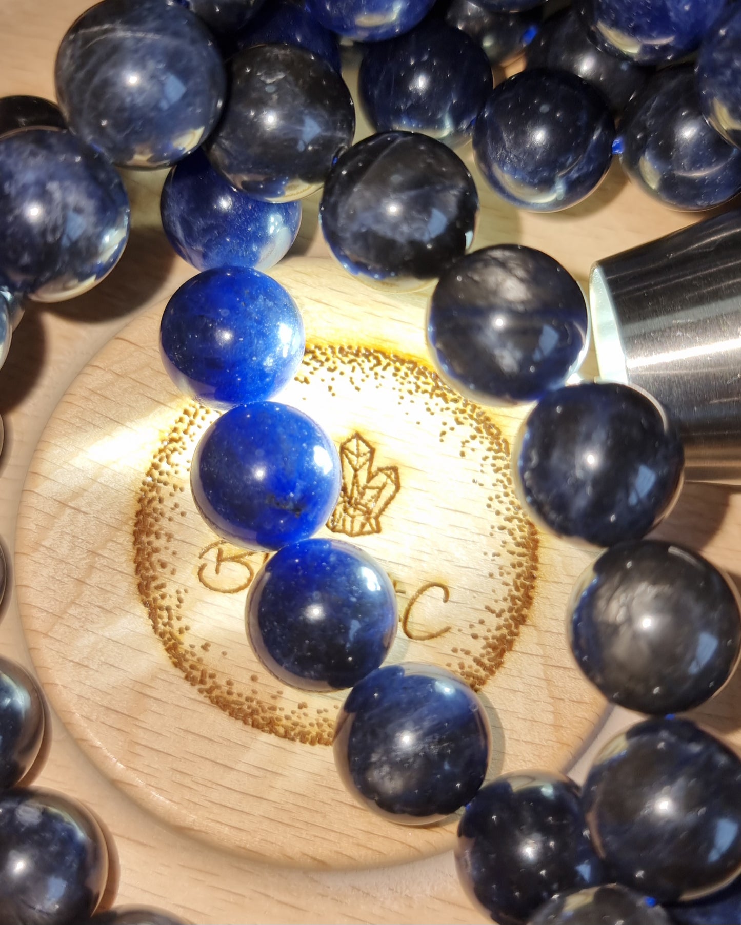 Blue Sodalite (High Grade)12.5mm 蓝纹石 - Bleus Vault.C 