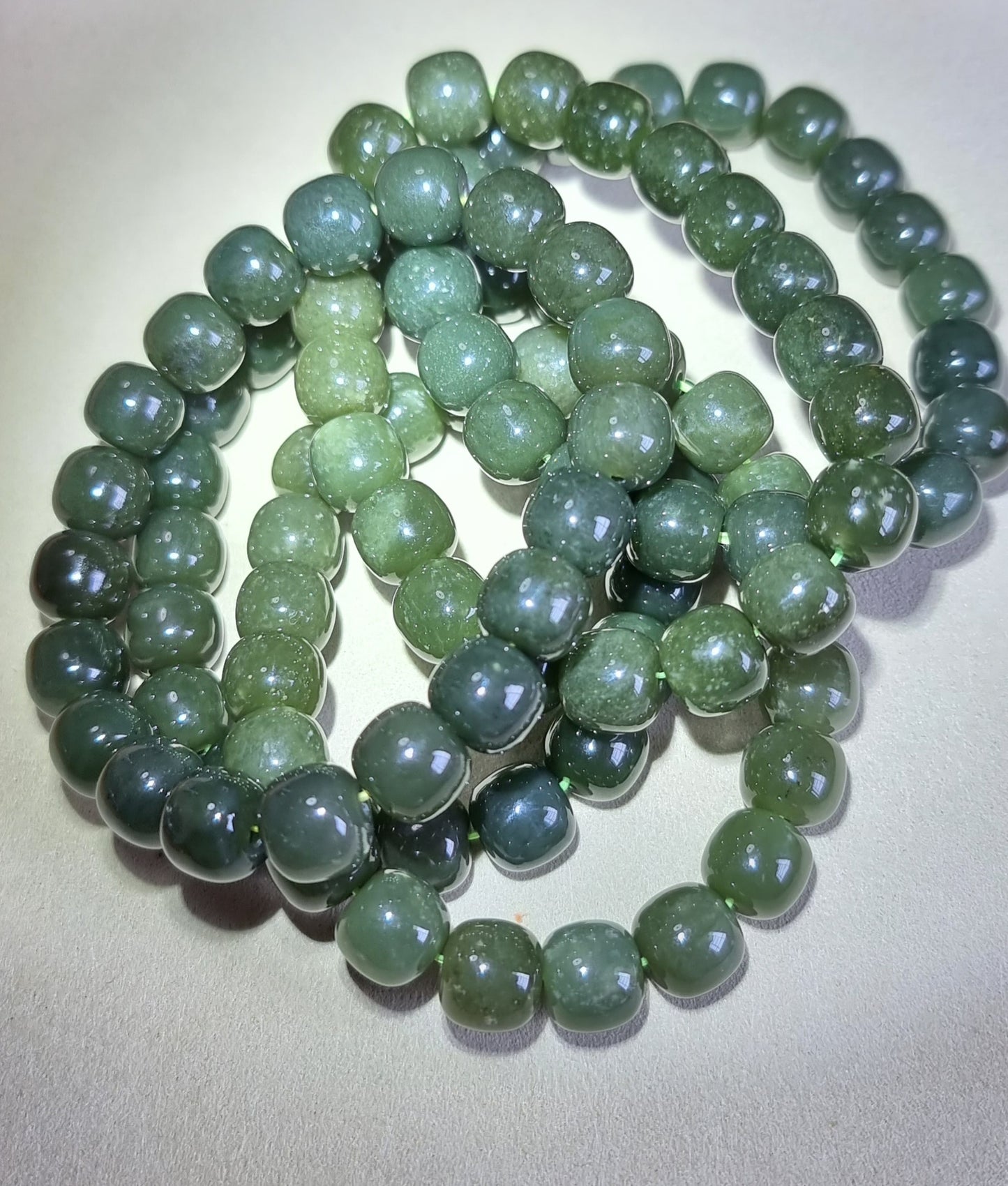 Hetian Jade Green (High Grade) 10mm 和田玉