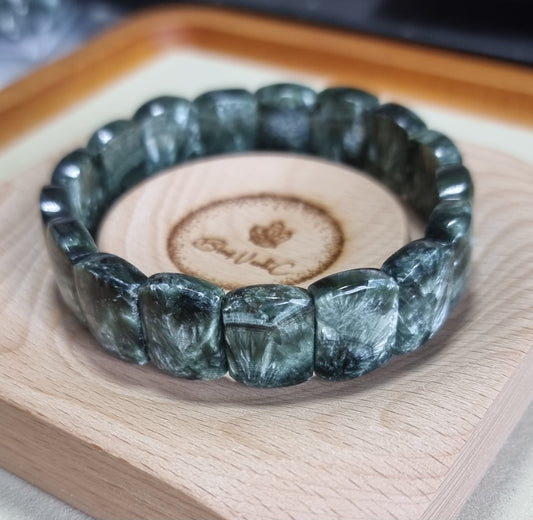 Seraphinite (Top Premium Grade) 16.2mm with Certification 绿龙晶