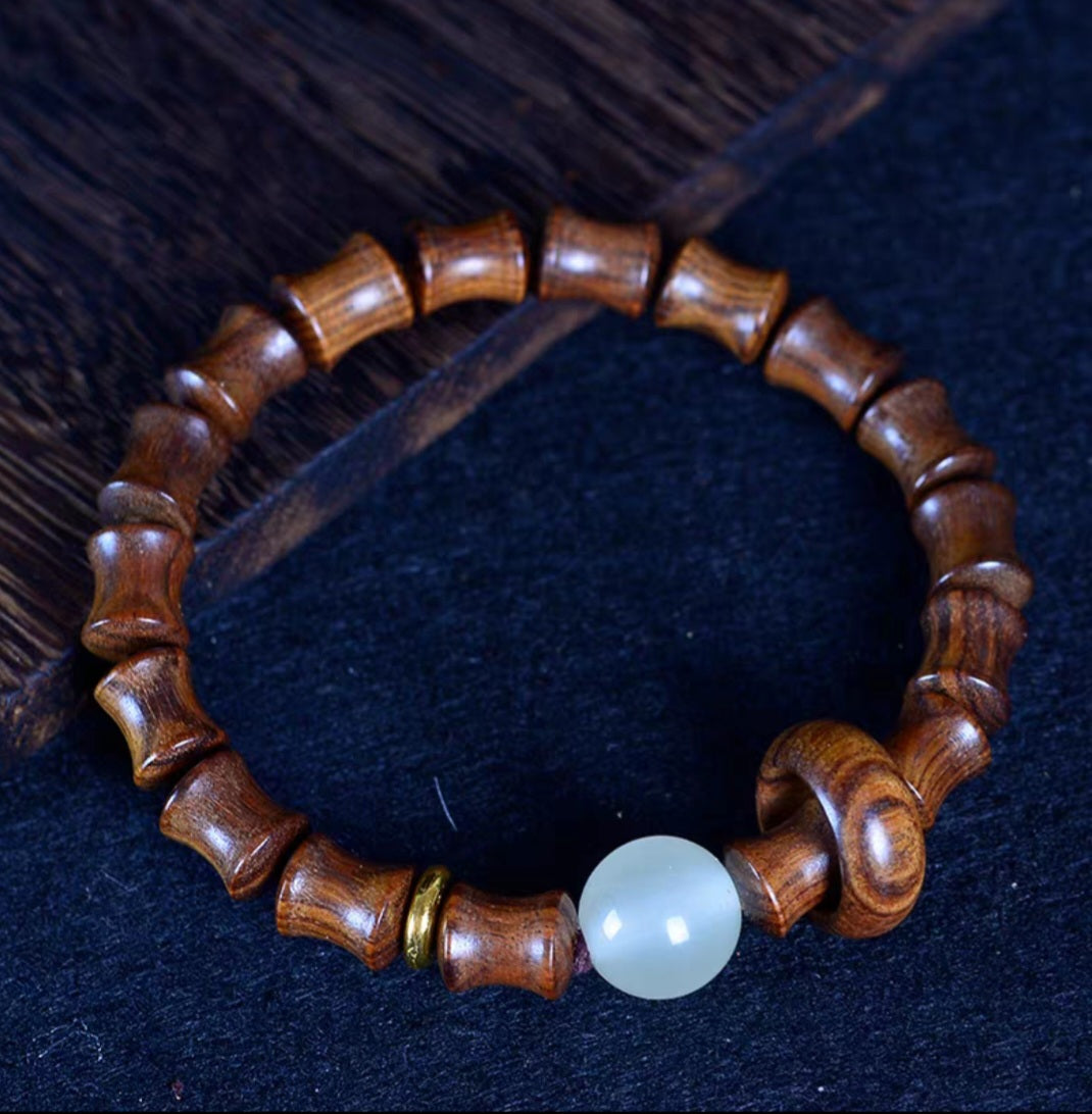 Wood Bracelet Green, Red Sandalwood or Rosewood 8mm 绿檀木/红檀木/花梨 - Bleus Vault.C 