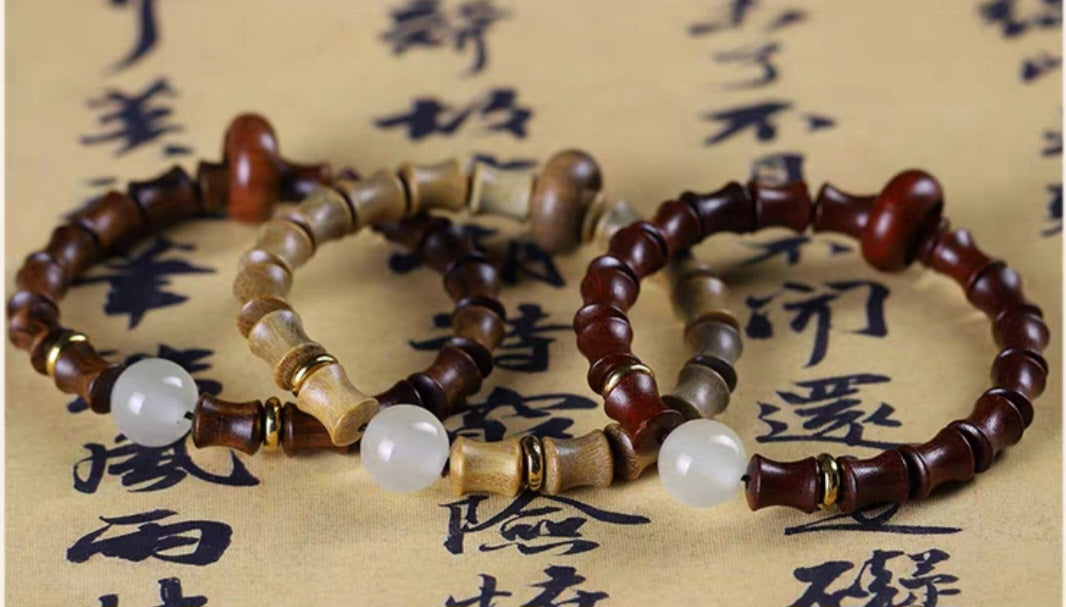 Wood Bracelet Green, Red Sandalwood or Rosewood 8mm 绿檀木/红檀木/花梨 - Bleus Vault.C 