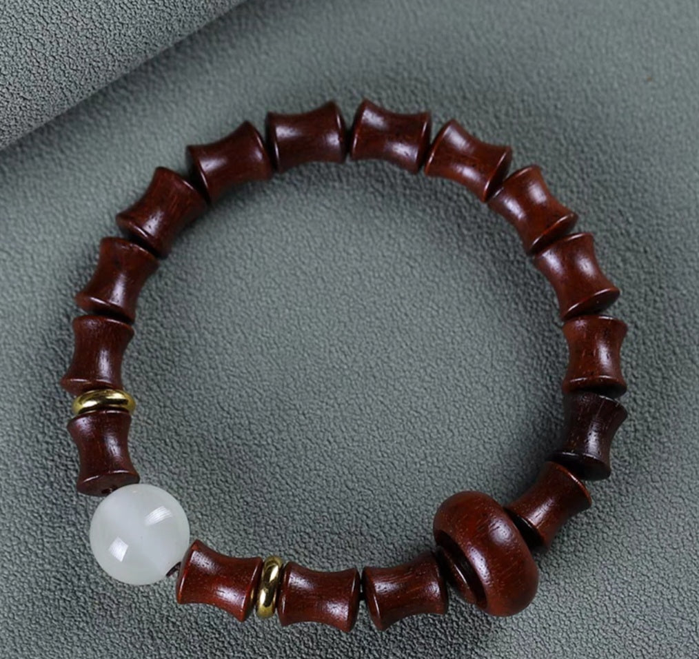 Wood Bracelet Green, Red Sandalwood or Rosewood 8mm 绿檀木/红檀木/花梨 - Bleus Vault.C 